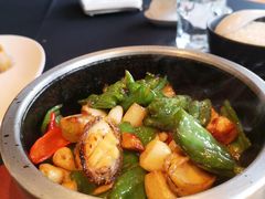 螺丝辣椒炒鲍鱼-鲁采LU STYLE(新天地店)