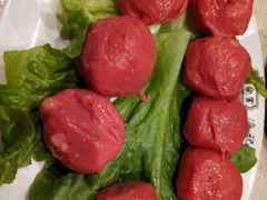 手工牛筋丸（生）-八合里潮汕鲜牛肉火锅(吉大店)
