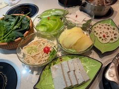 -一叶一世界·素食餐厅(锦华万达店)