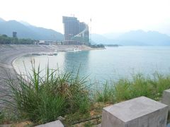 -千峡湖生态旅游度假区