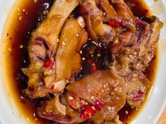 微辣辛辣猪蹄-贤花饭店(城阳店)