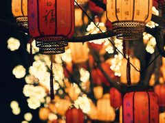 -龙华寺