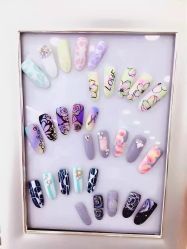 -U mi Nail美甲工作室