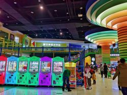 -玩塾品格乐园(宇宙太空龙旗店)