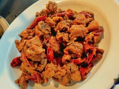 梁山鸡丁-李子坝梁山鸡(李子坝大鸡哥店)