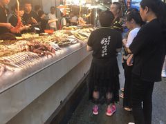 自助取餐区-谊荣海鲜大牌档(石湖店)