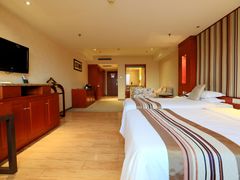 -爱时特套房酒店(会展中心远洋城店)