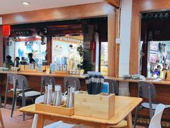 -二哥米线 丽江店
