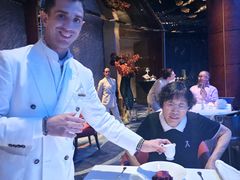 -迪拜帆船酒店海底餐厅