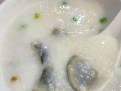 皮蛋瘦肉粥-荔银肠粉(广州天河华利路店)