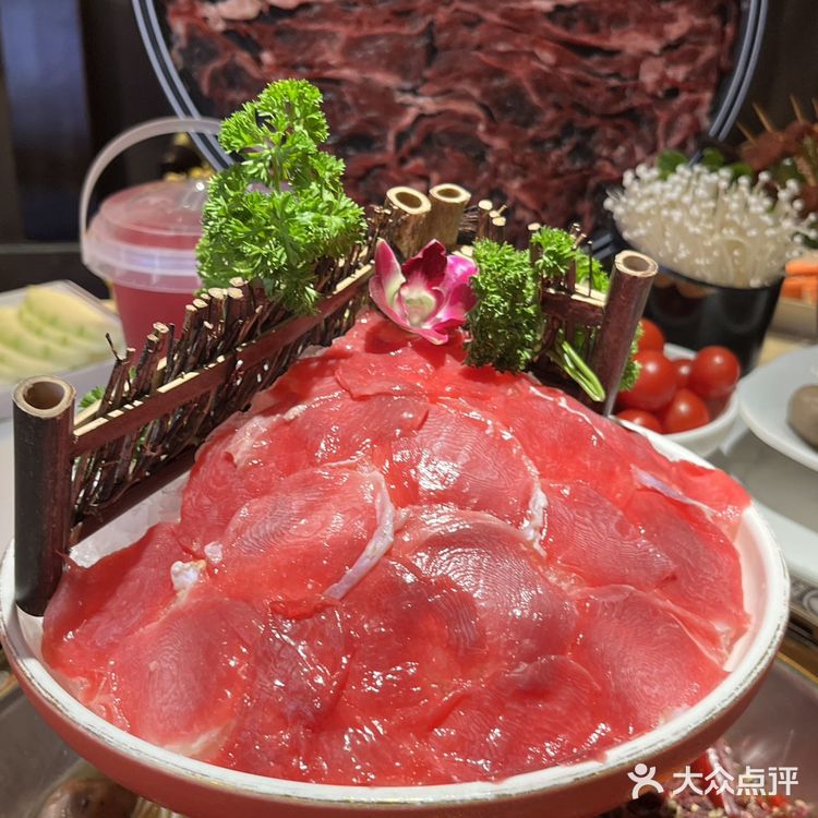 💄探店小秘书上线~发现春熙路一家超nice的火锅店!