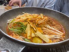 -喇喇排骨火锅·传统韩式脊骨汤(望京西园总店)
