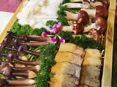 -慢丽江·云南野生菌土鸡锅(付家庄店)