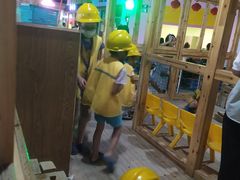 -成都星期8小镇(江宁南路店)