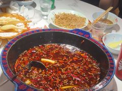 -何师傅美蛙鱼头(汉街店)