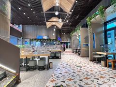 大堂-京穆兰兰州牛肉面·清真(中川机场店)