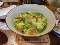 -芸南道·过桥米线(昆明老街旗舰店)