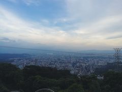 -草山夜未眠景观餐厅