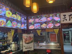 -红色根据地文化主题酒店(太湖街店)