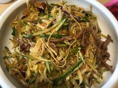 -关东小磨东北菜(上海长风大悦城店)
