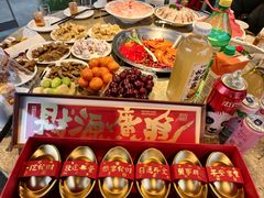 -茅草房·河畔园林火锅