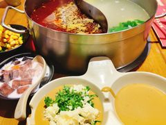 -领鲜潮牛鲜牛羊肉火锅(宏昌店)