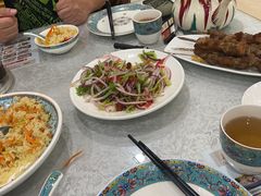 -汗腾格里·风味餐厅(新疆驻京办店)