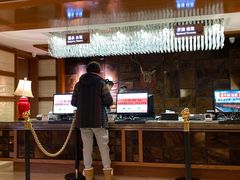 前台-汉拿山温泉度假酒店