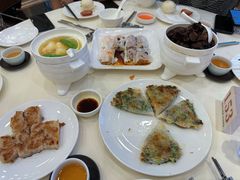 -凤凰楼酒家·粤宴点心(华强北店)