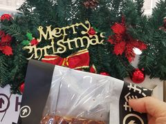 -HOT CRUSH趁热集合·现烤面包(上海环球港店)