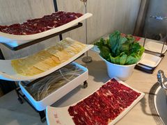 -左庭右院鲜牛肉火锅(浦江欢乐颂店)
