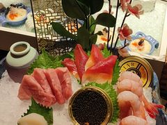-蟹犇前•帝王蟹雪蟹(陆家嘴店)