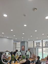 -藤野造型烫染·漂发