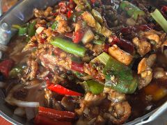 -丹水桥地锅鱼·翘嘴鲌·地方特色全鱼宴(丹江口大坝店)