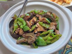 -小红鲸·海鲜餐厅(轸大路店)