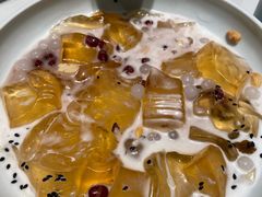 -姚姚酸菜鱼·金戈戈香港豉油鸡(喜荟城联名店)