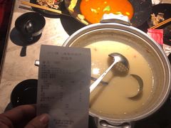 -沪小胖小龙虾(淮海中路旗舰店)
