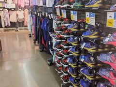 -迪卡侬(西三旗店)