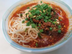 -姚姚酸菜鱼·金戈戈香港豉油鸡(喜荟城联名店)