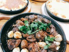 -老东镇啤酒屋海鲜加工·蒸汽海鲜·海鲜烧烤(台东店)