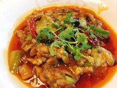 -川流不息·地道川菜·小龙虾(松东路店)