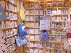 -猫的天空之城概念书店(苏州诚品店)