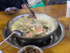 -泸州酸菜豆花火锅川师店