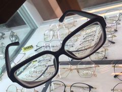 -回瑞眼镜·蔡司·依视路官方授权店(广益路万达店)