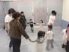 -童学馆·诗书礼乐少儿国学(海天欢乐购店)