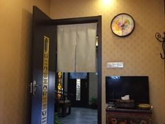 -莱仪堂艾灸经络养生馆(九亭一店)