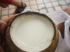 -椰爺爺·椰子冻砵仔糕