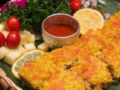 -老滇山寨•云南特色菜•地方菜•民族风情歌舞表演(金碧店)