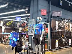 -迪卡侬(民族东店)