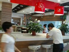 大堂-嘉和一品粥(首经贸店)